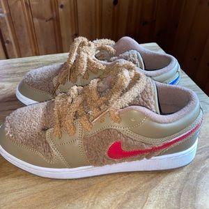 Teddy bear Jordan’s